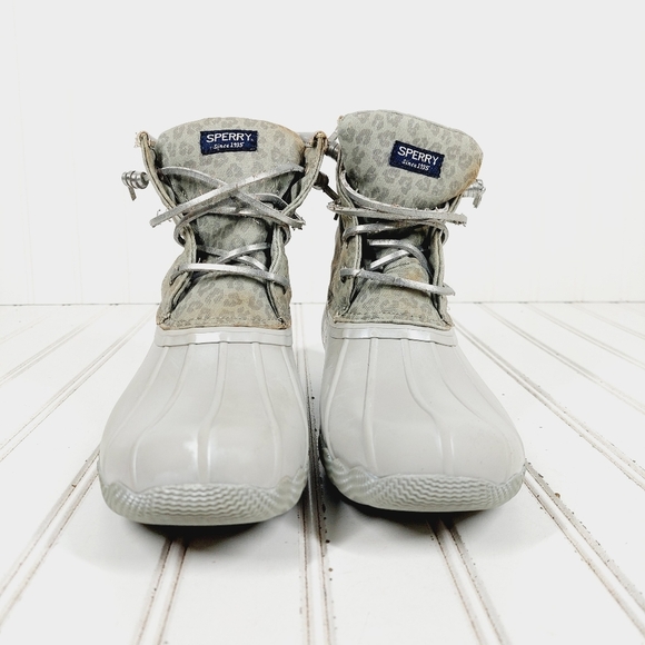 Sperry Animal Print Saltwater Water Resistant Lace Up Zip Side Rain Boot C550 - Picture 3 of 12